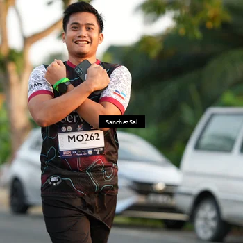 Runner Photo 7702517