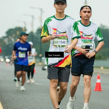 Runner Photo 7702519