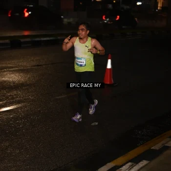 Runner Photo 7702521