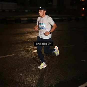 Runner Photo 7702525