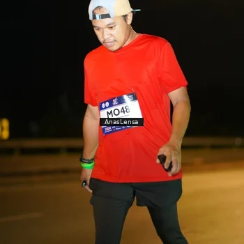 Runner Photo 7702530