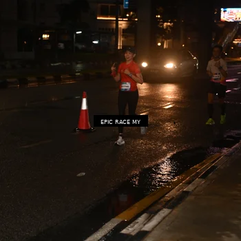 Runner Photo 7702534