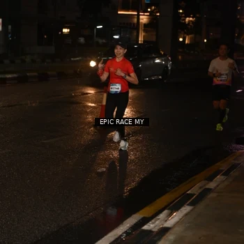 Runner Photo 7702542