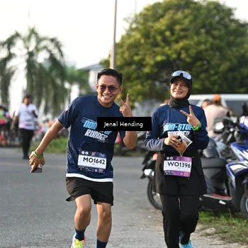 Runner Photo 7702553