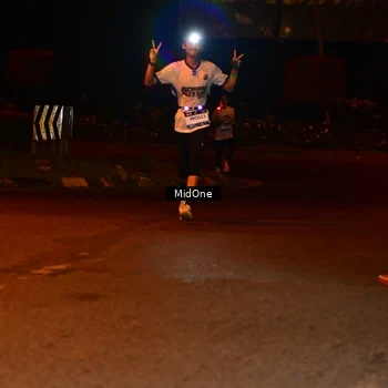 Runner Photo 7702558