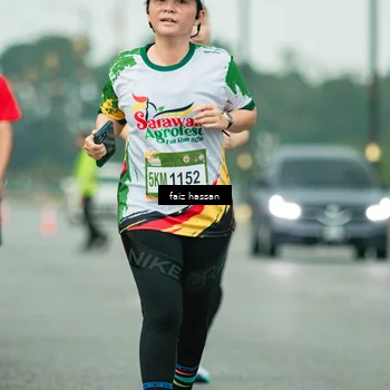 Runner Photo 7702564