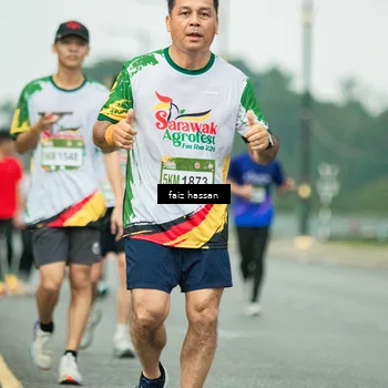 Runner Photo 7702567