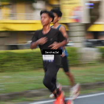 Runner Photo 7702581
