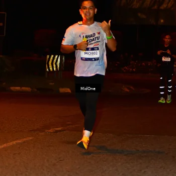 Runner Photo 7702590