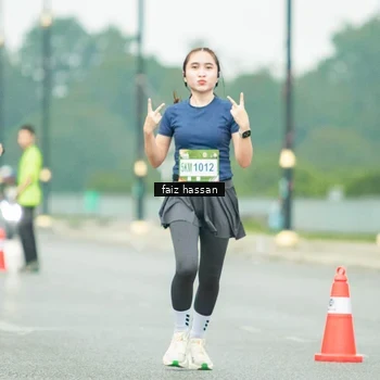 Runner Photo 7702598