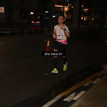 Runner Photo 7702604