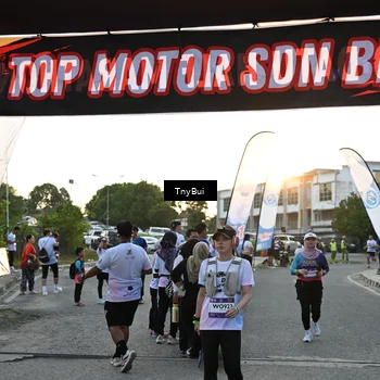 Runner Photo 7702606