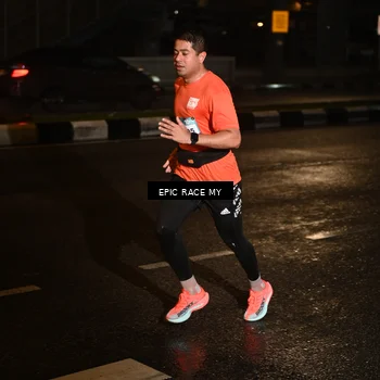 Runner Photo 7702608