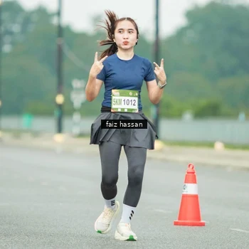 Runner Photo 7702621