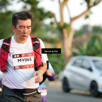 Runner Photo 7702633