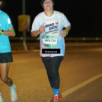 Runner Photo 7702635