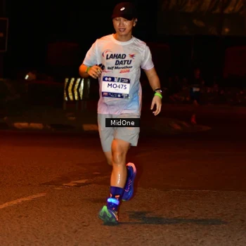 Runner Photo 7702679
