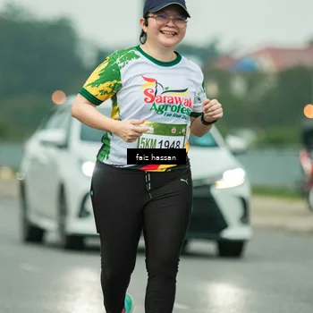 Runner Photo 7702685
