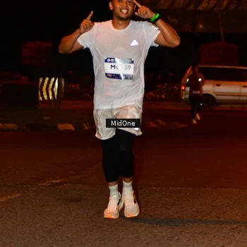 Runner Photo 7702747