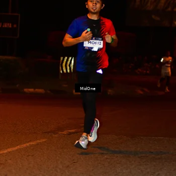 Runner Photo 7702760