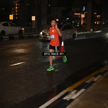 Runner Photo 7702766