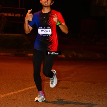 Runner Photo 7702816