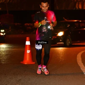 Runner Photo 7702828