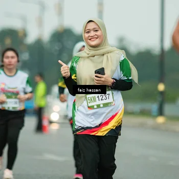 Runner Photo 7702848