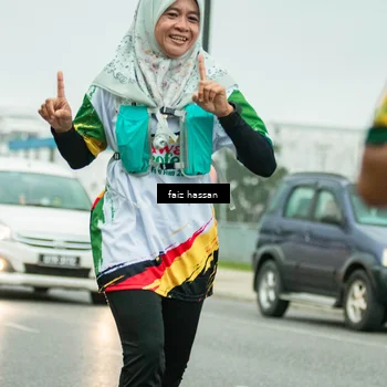 Runner Photo 7702855
