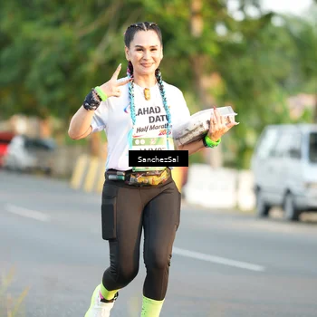 Runner Photo 7702857