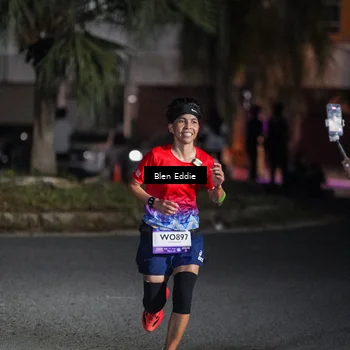 Runner Photo 7702862