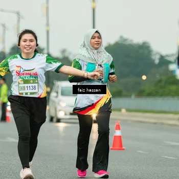 Runner Photo 7702873