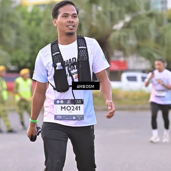 Runner Photo 7702877