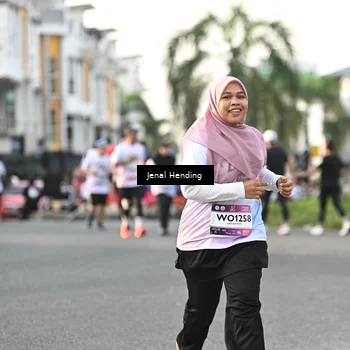 Runner Photo 7702882
