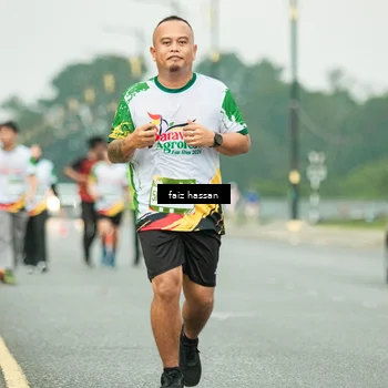 Runner Photo 7702884