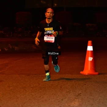 Runner Photo 7702891