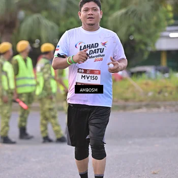 Runner Photo 7702916