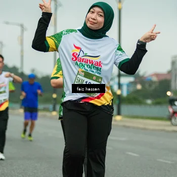 Runner Photo 7702917