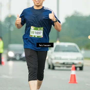 Runner Photo 7702928