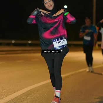 Runner Photo 7702944