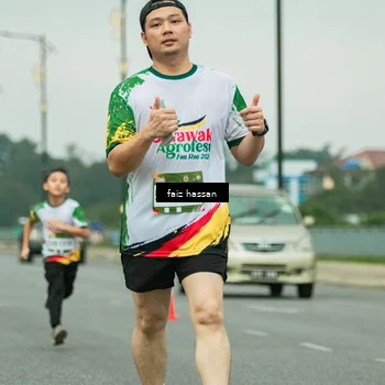 Runner Photo 7702959