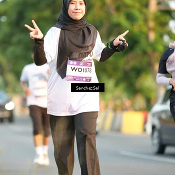 Runner Photo 7702977