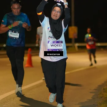 Runner Photo 7702985