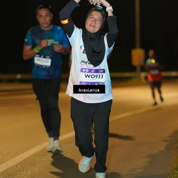 Runner Photo 7702991