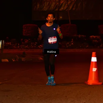 Runner Photo 7703012