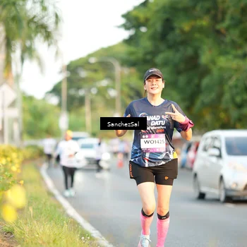 Runner Photo 7703018