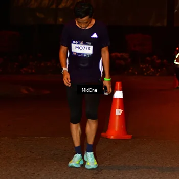 Runner Photo 7703075
