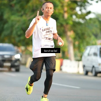 Runner Photo 7703086