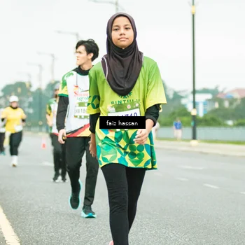 Runner Photo 7703094