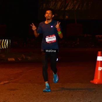Runner Photo 7703107